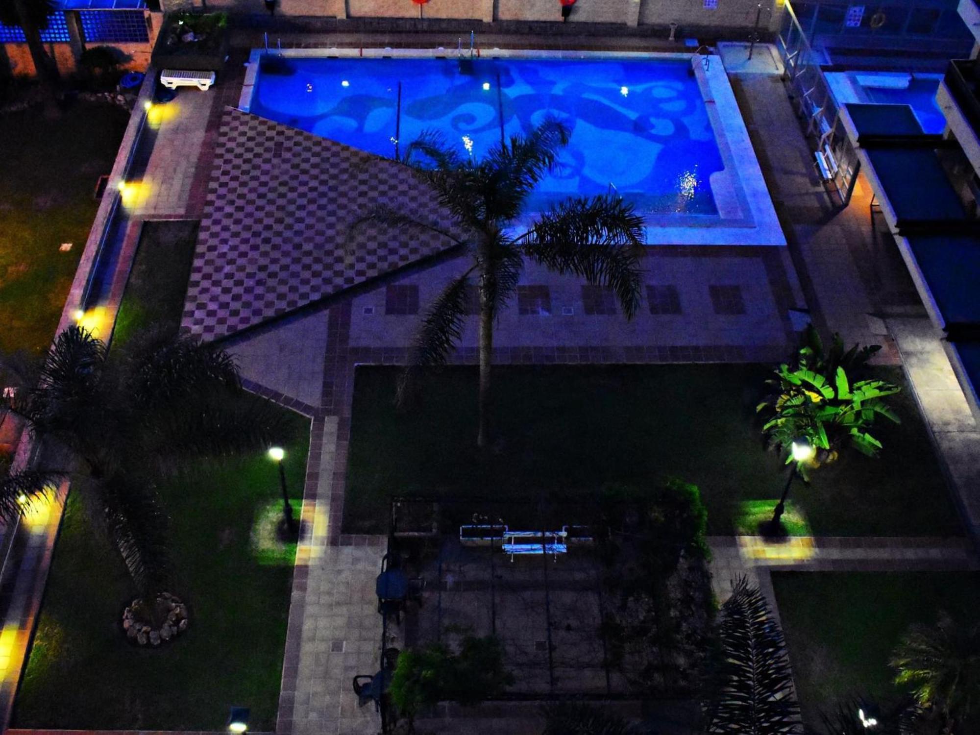 Luminoso Apartamento De 3 Dormitorios A Pie De Playa En 托雷莫利诺斯 外观 照片